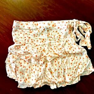 Women’s Forever 21 Floral Ruffled Faux Wrap Mini Skirt